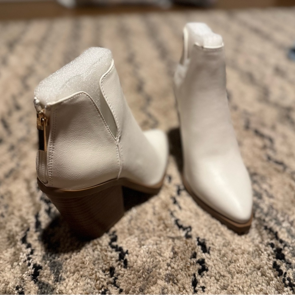 Elegant White Bamboo Ankle Boots